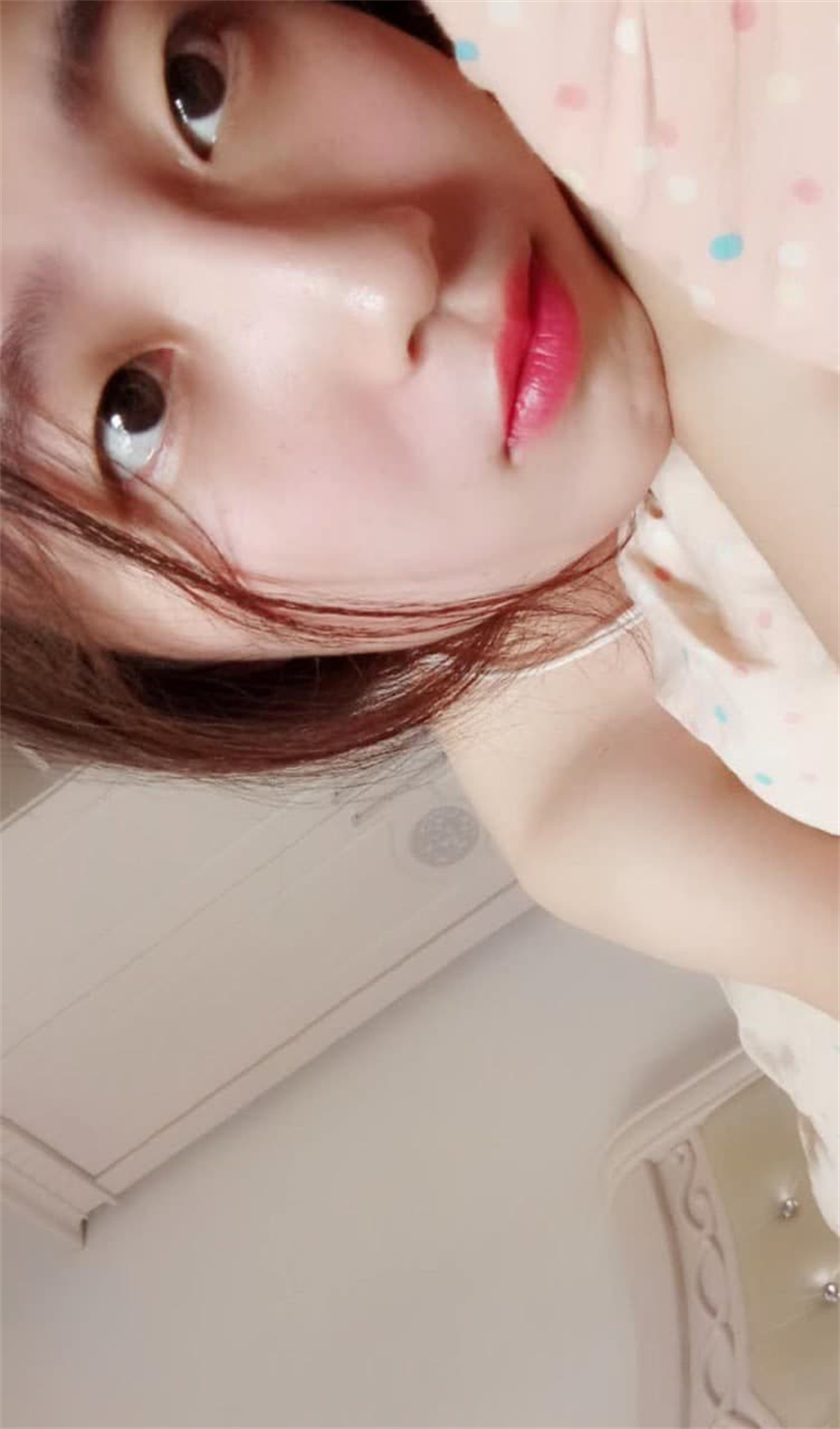 瑜伽老師林依婷清純女神淪爲騷母狗 31V87P