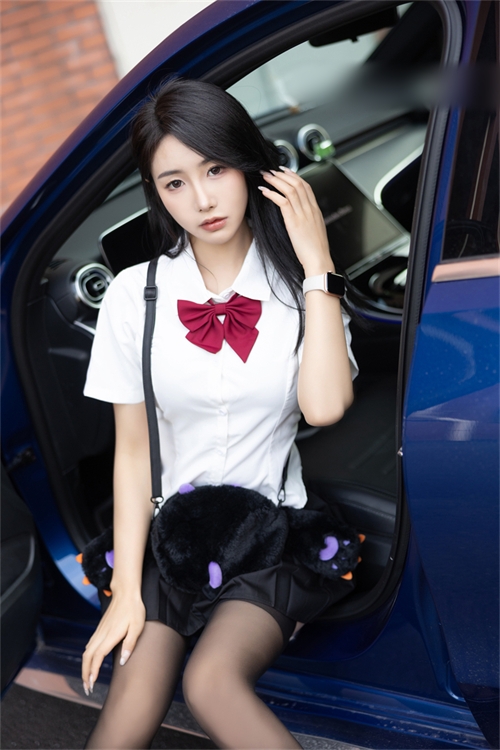 秀人网苏苏阿新晋模特原版写真+花絮JK套装 87P+1V