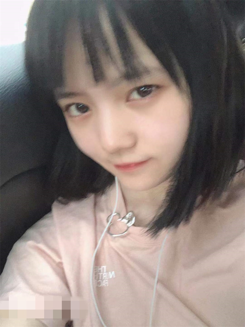 高颜值校花女神级嫩妹泄密大尺度福利 85P36V